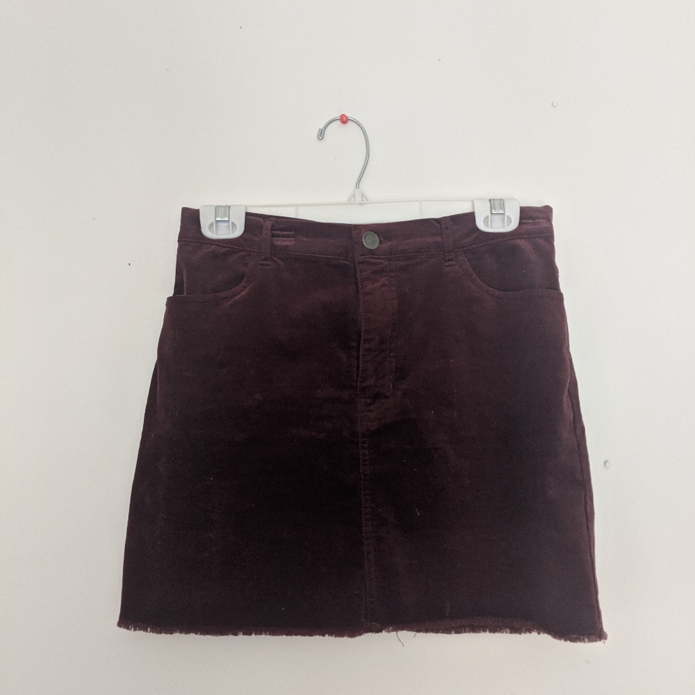 Velvet skirt
